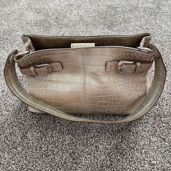 TOMMY HILFIGER WOMENS SHOULDER BAG FAUX CROCODILE EMBOSSED - Picture 1 of 9